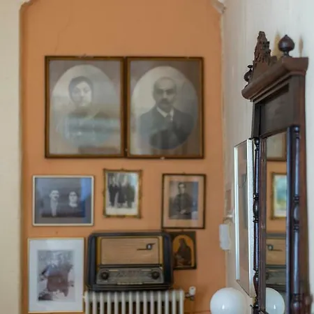 Apartment 1900s House - Old Town *