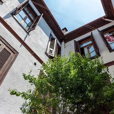 Apartment 1900s House - Old Town Kavala
