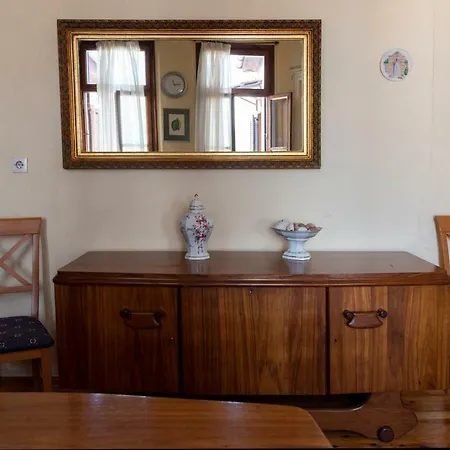 1900s House - Old Town Apartment